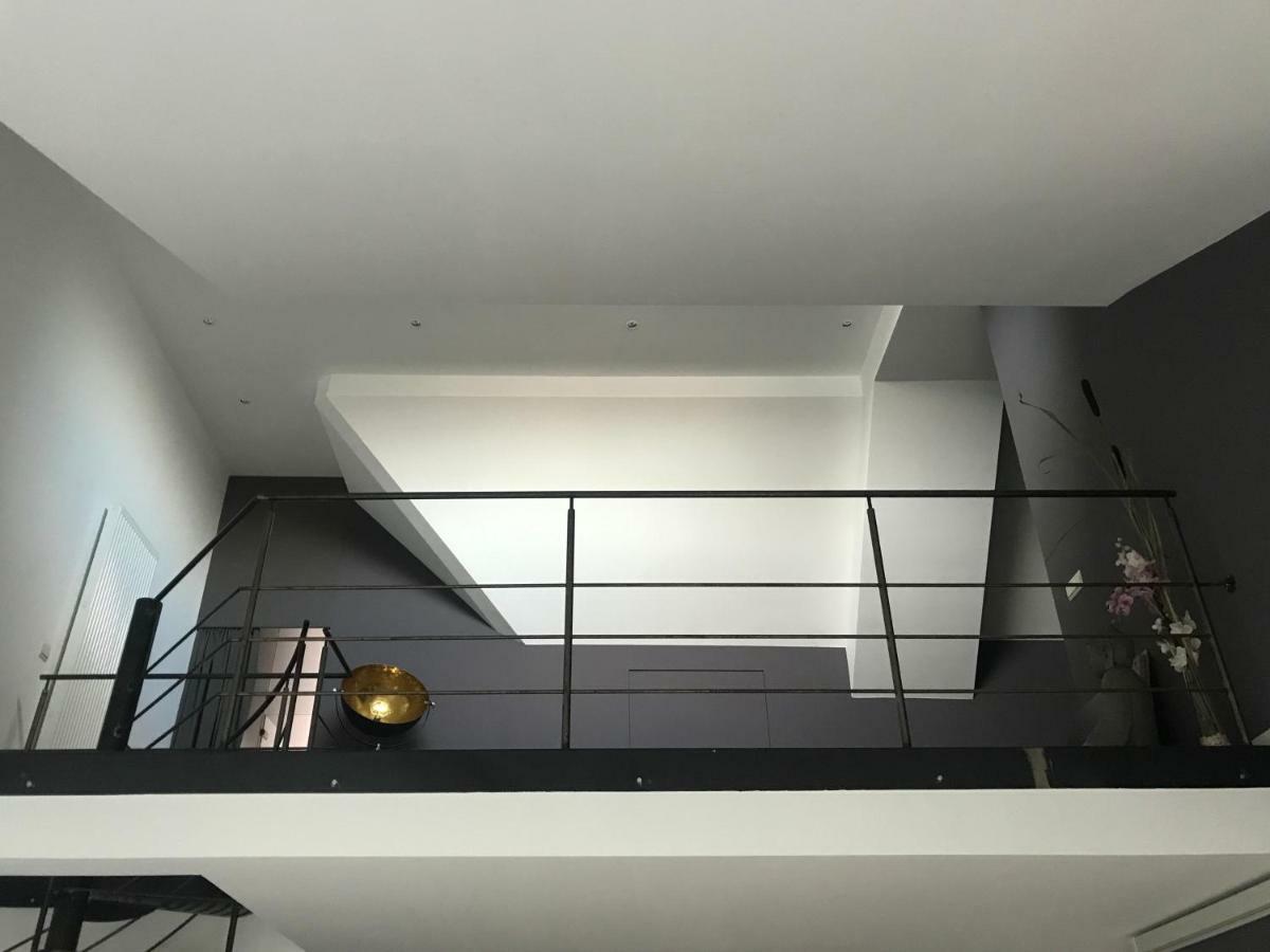 Luxury Loft Duplex Penthouse Of 190M2 & Free Parking ! Apartment Brussels Exterior photo
