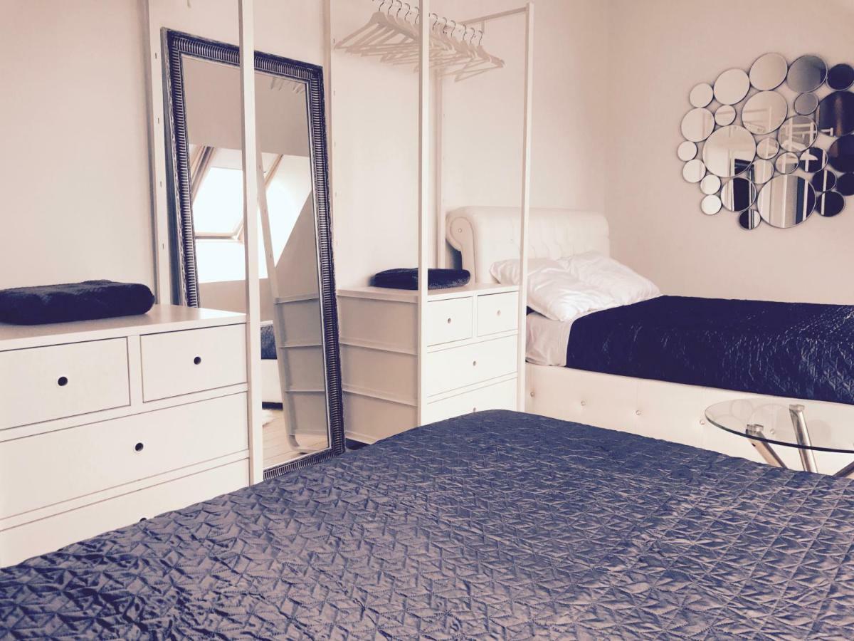 Luxury Loft Duplex Penthouse Of 190M2 & Free Parking ! Apartment Brussels Exterior photo